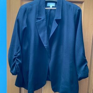 Open front blazer with ruched quarter sleeves